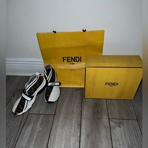 Fendi love sneakers